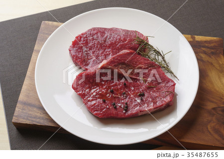 生 なまもの 牛肉 35487655