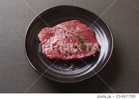 生 なまもの 食べ物 35487700