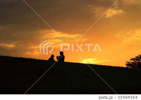 夕焼けの背景 夕焼けの背景 35494564