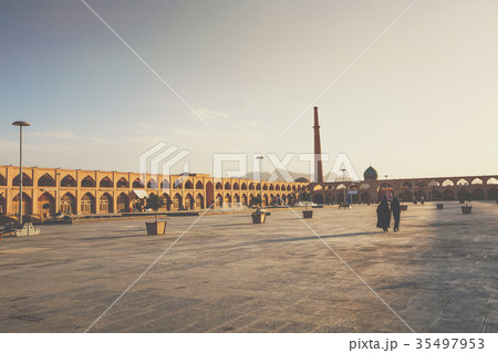 Sheikh Lotfollah Mosque at Naqhsh-e Jahan Square 35497953