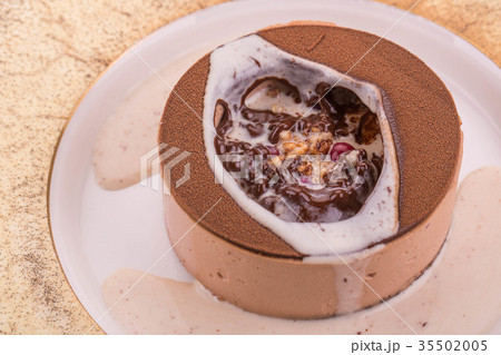 Popcorn from buckwheat, is served with buckwheat m 35502005