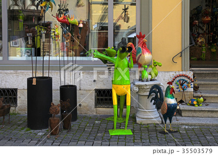 Fun toys and home decor in souvenir shop 35503579