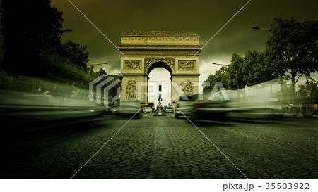 Arc de Triomphe Paris city at sunset  35503922