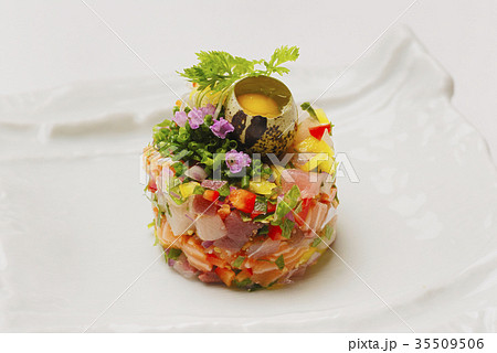 海鮮ユッケ 35509506