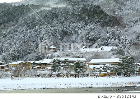 嵐山　雪景色 35512142