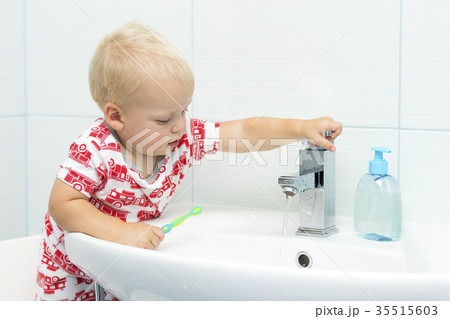 Cute toddler boy brushing teeth. Teeth cleaning 35515603