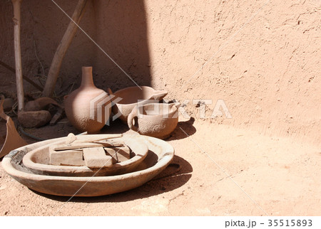 Traditional clay pottery in the Moroccan house 35515893