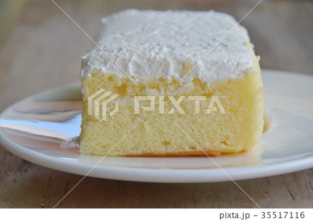 vanilla flavor milk cream cake on dish vanilla flavor milk cream cake on dish 35517116