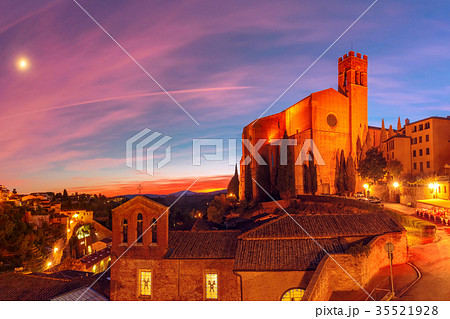 Basilica of San Domenico at sunset, Siena, Italy Basilica of San Domenico at sunset, Siena, Italy 35521928