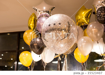 Balloon with sparkles with congratulation text  35523407