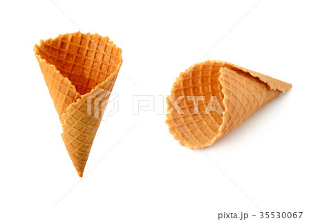 Waffle cones isolated on white background 35530067