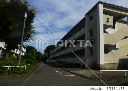 ほら、古いなりの良さがある。定番アパートの外観4 35531173