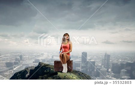 Hitch hiking traveling Hitch hiking traveling 35532803