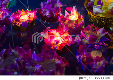 バンコク タイの灯篭流し（ロイクラトン）イベント 2017 35533186