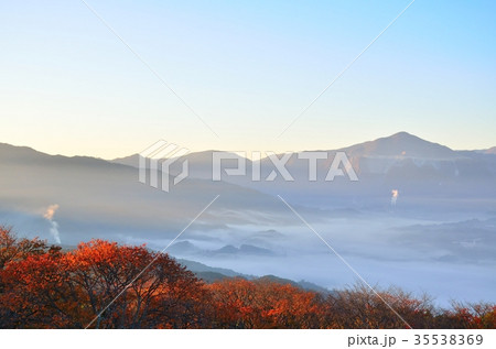 美の山公園から見た秩父雲海 35538369