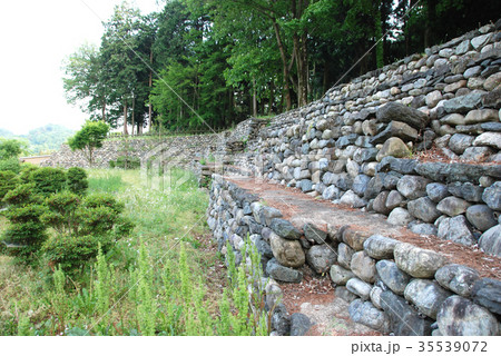 鉢形城跡　三の郭石垣 35539072