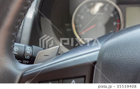 paddleshift for change gears on the steering wheel 35539408