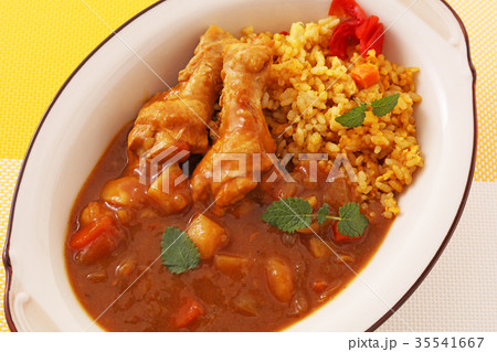 おいしそうなカレーライス おいしそうなカレーライス 35541667
