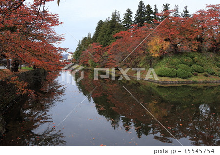 米沢城址 お濠と菱門橋 米沢城址 お濠と菱門橋 35545754