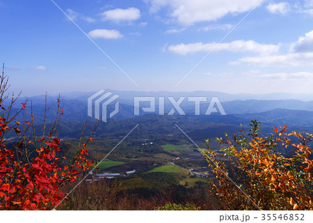 三瓶山 女三瓶登山道中 2017年 秋 紅葉 35546852