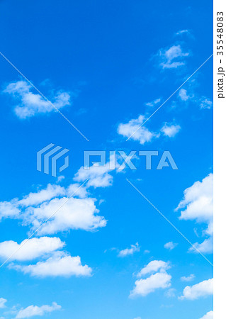 雲 積雲 青い空 白い雲 秋の空 冬の空 背景用素材 クラウド 青空 合成用背景 雲 積雲 青い空 白い雲 秋の空 冬の空 背景用素材 クラウド 青空 合成用背景 35548083