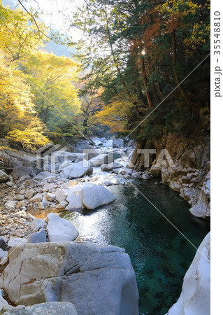 愛媛県久万高原町　面河渓 35548810