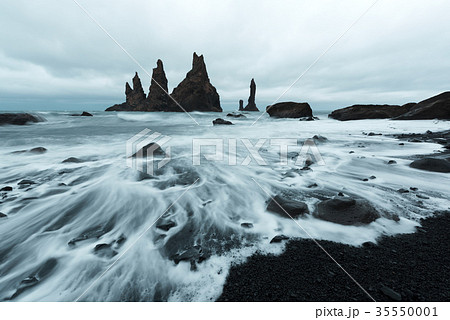 Basalt rock formations "Troll toes" 35550001