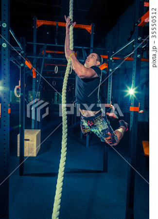 Crossfit athlete with a rope 35550512