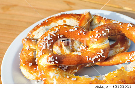 Bavarian Pretzel Bavarian Pretzel 35555015