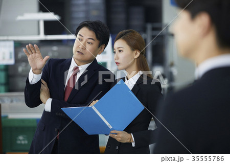工場 男 男性 35555786