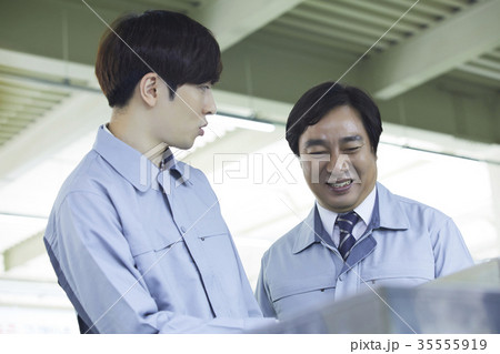 工場 男 男性 35555919