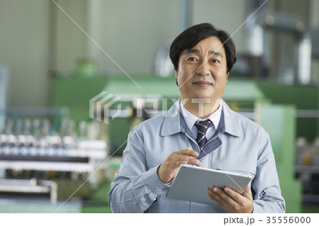 男 男性 男の子 35556000