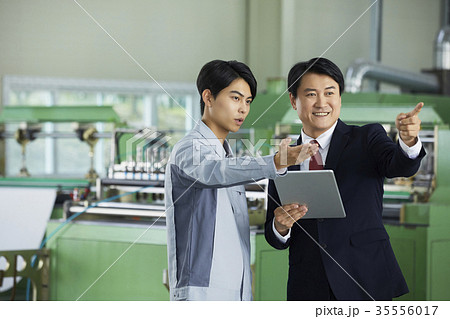 工場 大人 成人 35556017