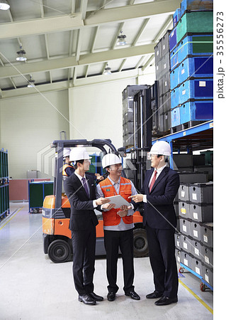 工場 東洋人 大人 35556273