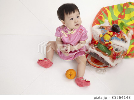 chinese new year baby 35564148
