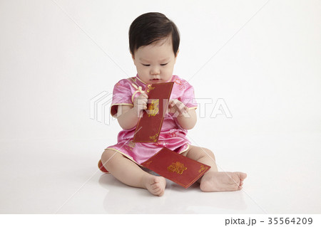 chinese new year baby 35564209
