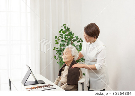 訪問介護 訪問美容 訪問介護 訪問美容 35564884