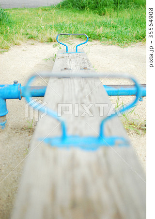 シーソー 35564908