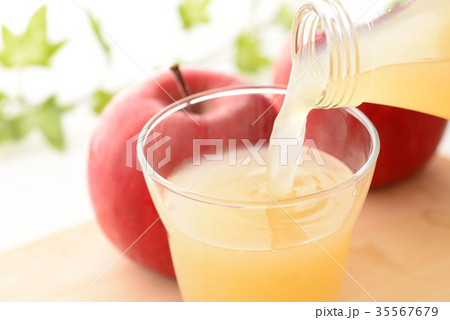りんごジュース りんごジュース 35567679