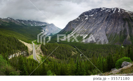 Scenic view of Icefields Parkway and Cirrus Scenic view of Icefields Parkway and Cirrus 35571180