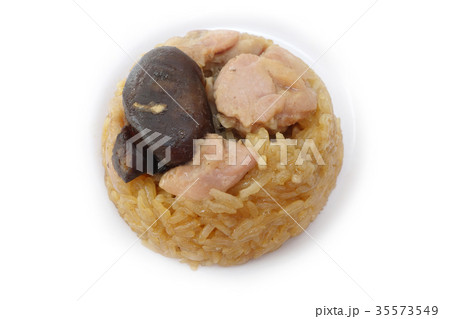 Steamed glutinous rice with chicken 35573549