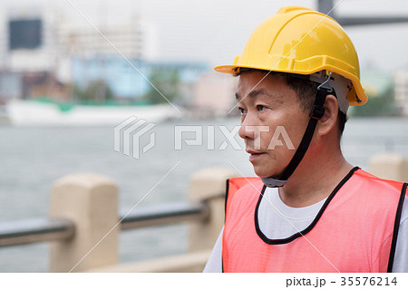 port labor, industrial logistics working staff port labor, industrial logistics working staff 35576214