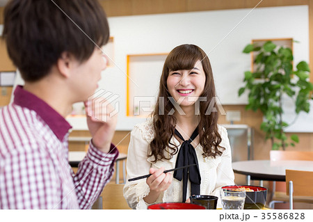 大学生　学食　社員食堂 35586828