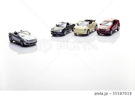 自動車 モデル おもちゃ 35587019