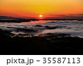 朝日と雲海 35587113