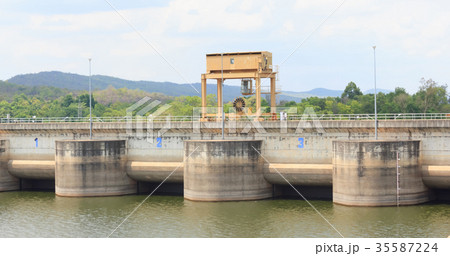 Dams for water storage Dams for water storage 35587224
