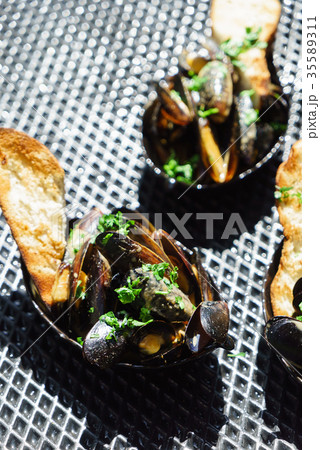 grilled mussels grilled mussels 35589311