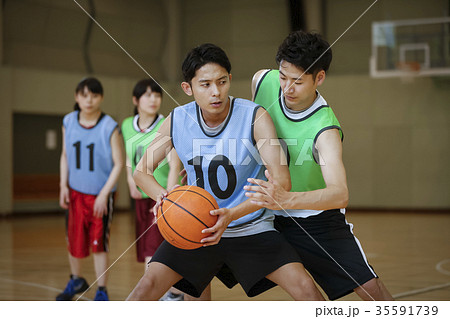 バスケの練習試合 35591739