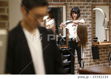 美容院のアシスタント 練習 美容院のアシスタント 練習 35592234