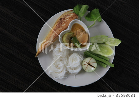 Traditional thai cuisine rice  35593031